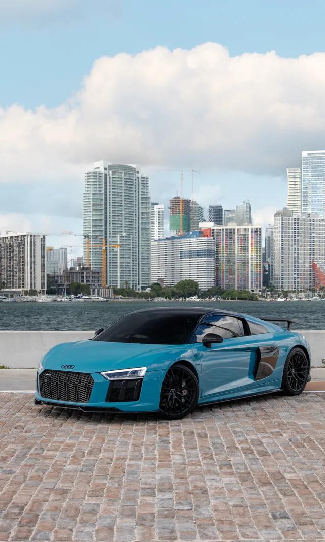 Audi R8