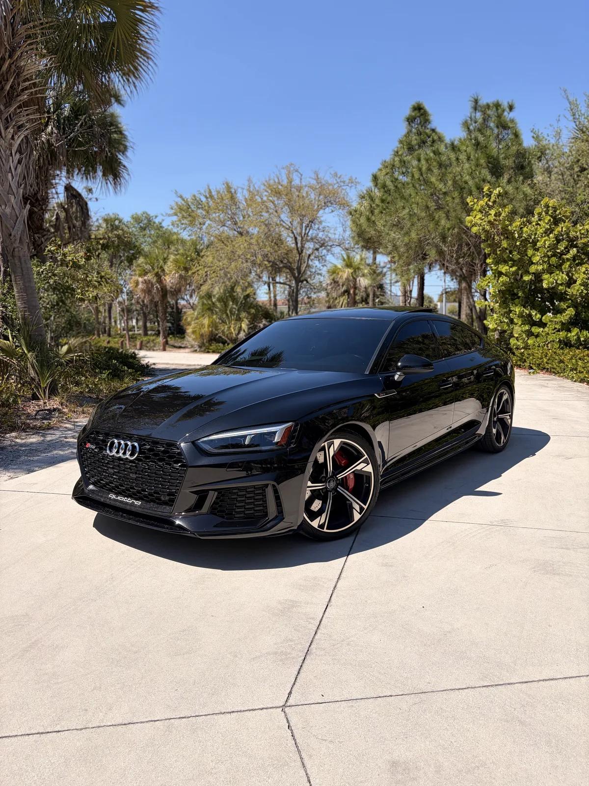 Audi RS5 for rent in Miami